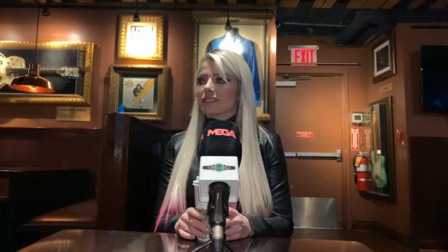 Entrevista_a_Alexa_Bliss_en_WrestleMania_35_480.jpeg