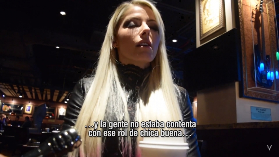 Entrevista_con_Alexa_Bliss_WrestleMania_35_081.jpeg