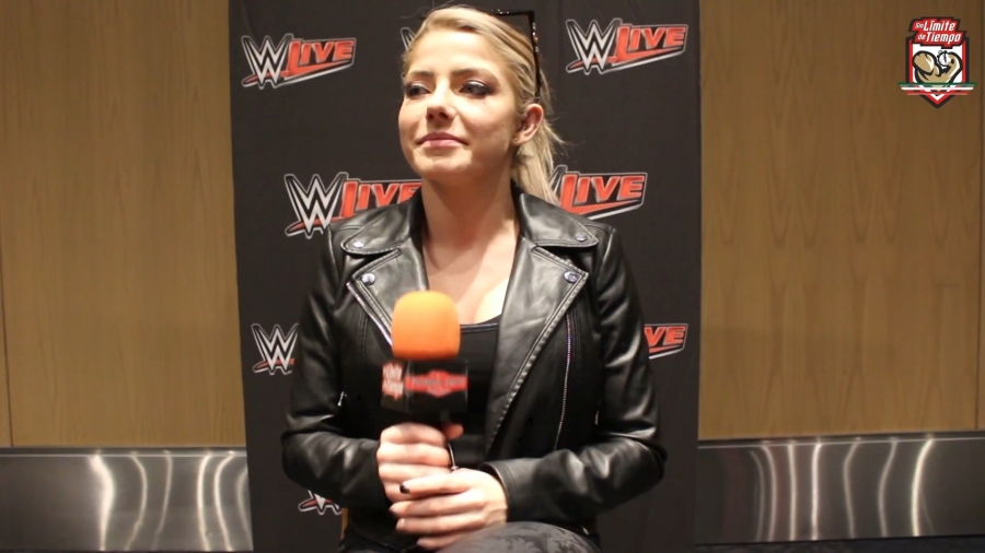 Mano_A_Mano_Express__Alexa_Bliss_wwe_176.jpeg