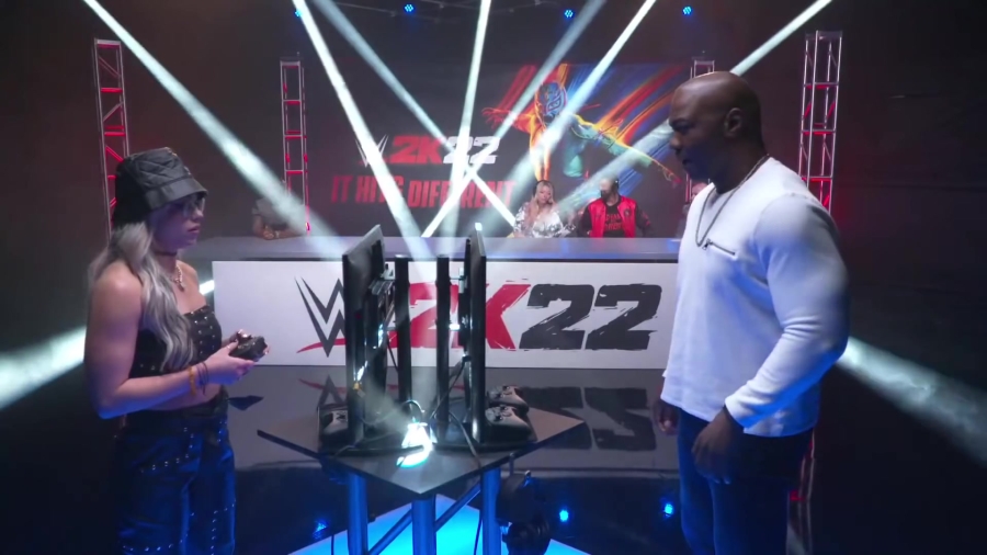 WWE_2K22_LAUNCH_STREAM21_2390.jpg