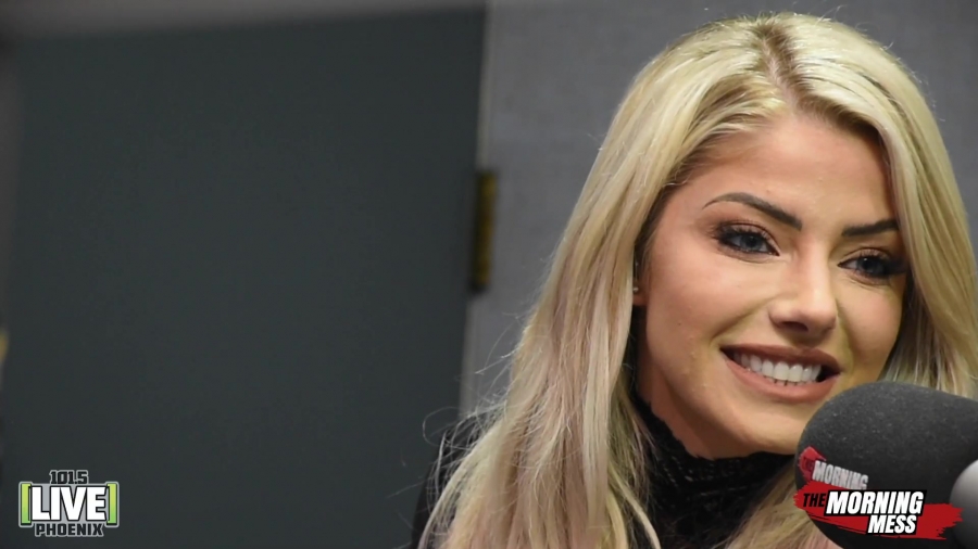 WWE_Alexa_Bliss_talks_Make_Up_Baking_and_being_the_bad_guy_with_The_Morning_Mess_038.jpg