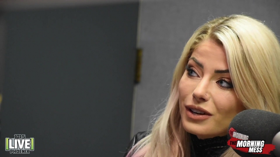 WWE_Alexa_Bliss_talks_Make_Up_Baking_and_being_the_bad_guy_with_The_Morning_Mess_106.jpg