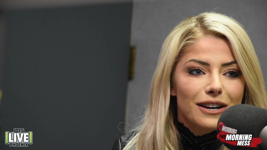 WWE_Alexa_Bliss_talks_Make_Up_Baking_and_being_the_bad_guy_with_The_Morning_Mess_114.jpg