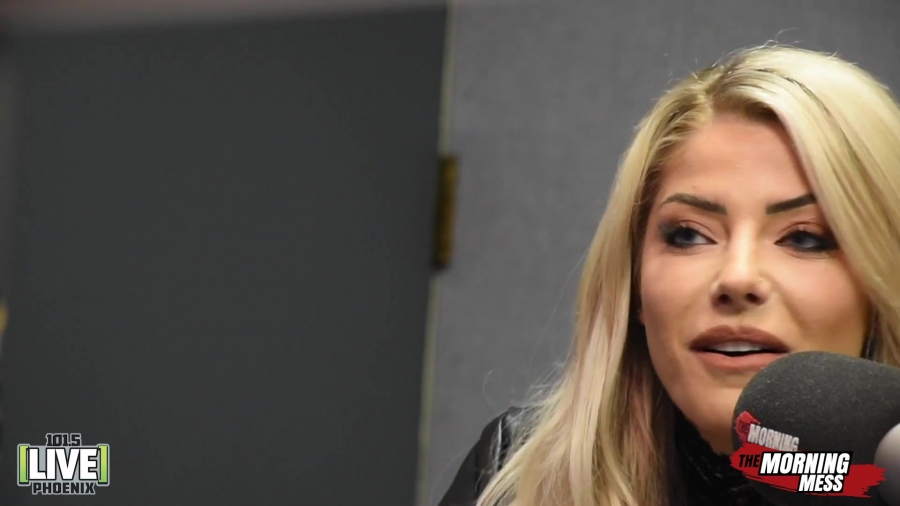 WWE_Alexa_Bliss_talks_Make_Up_Baking_and_being_the_bad_guy_with_The_Morning_Mess_123.jpg