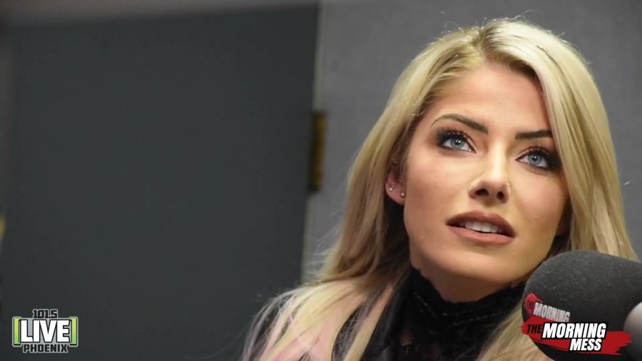 WWE_Alexa_Bliss_talks_Make_Up_Baking_and_being_the_bad_guy_with_The_Morning_Mess_143.jpg