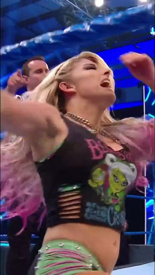 WWE_TikTok_004_27.jpg