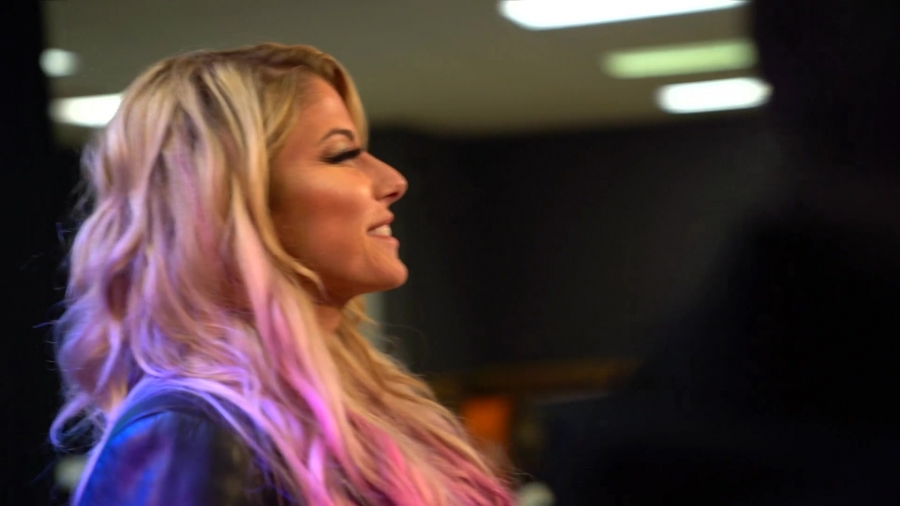 alexabliss_bowlingforsoup_020420_1920x1080_363.jpg