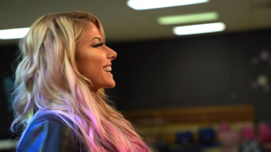 alexabliss_bowlingforsoup_020420_1920x1080_364.jpg