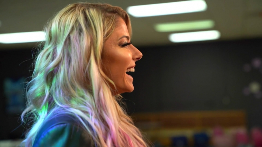 alexabliss_bowlingforsoup_020420_1920x1080_366.jpg