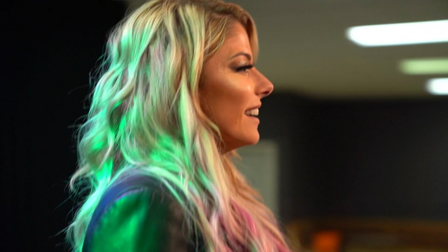 alexabliss_bowlingforsoup_020420_1920x1080_368.jpg