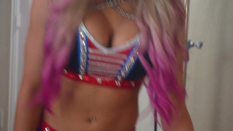 alexabliss_bowlingforsoup_020420_1920x1080_406.jpg