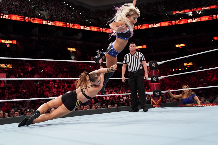 wwe-hell-in-a-cell-2018-ronda-rousey-c-vs-alexa-bliss-3.jpg