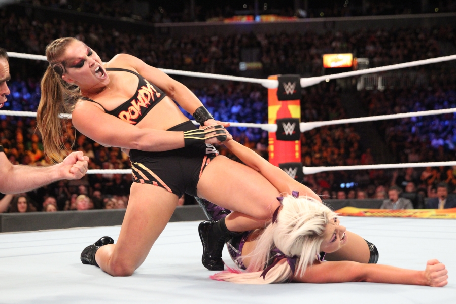 wwe-summerslam-2018-ronda-rousey-vs-alexa-bliss-c-23.jpg