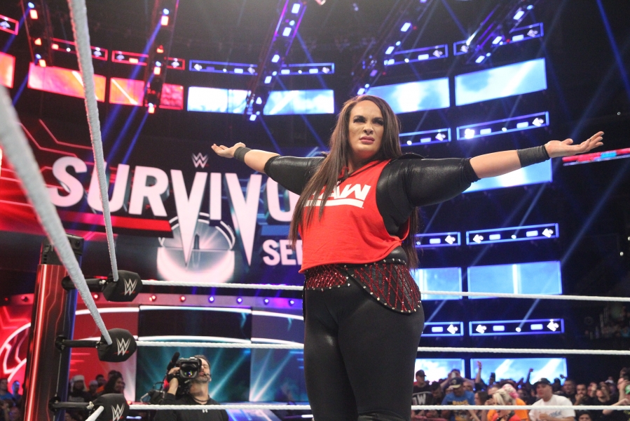 wwe-survivor-series-2018-women-s-5-on-5-elimination-match-7.jpg