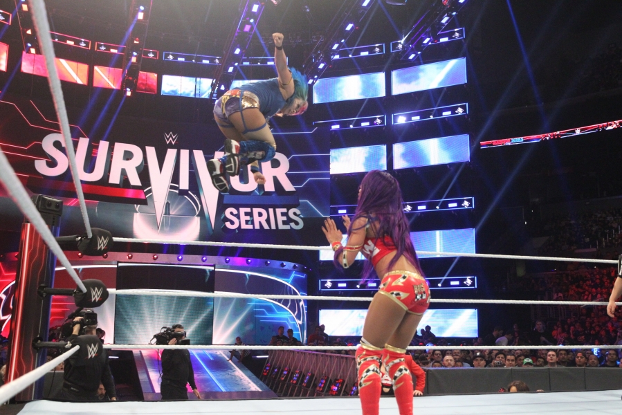 wwe-survivor-series-2018-women-s-5-on-5-elimination-match-9.jpg