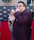 2019_Billboard_Awards_HeavyWeight_talks_wWWEs_Alexa_Bliss_001.jpeg