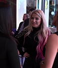 ALEXA_BLISS___KOFI_KINGSTON_meet_the_Bella_BABY_BUMPS21-NGXSKM6WQDA_305.jpg