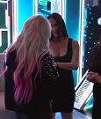 ALEXA_BLISS___KOFI_KINGSTON_meet_the_Bella_BABY_BUMPS21-NGXSKM6WQDA_332.jpg