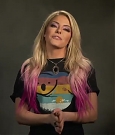 AlexaBliss_WWE-1228718315931099136-20200215_103049-vid1_06.jpg