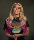 AlexaBliss_WWE-1228718315931099136-20200215_103049-vid1_07.jpg