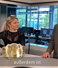 Alexa_Bliss_schlagen_Lasst_es_sie_21.jpg