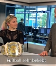 Alexa_Bliss_schlagen_Lasst_es_sie_28.jpg