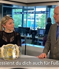 Alexa_Bliss_schlagen_Lasst_es_sie_48.jpg