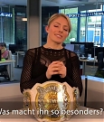 Alexa_Bliss_schlagen_Lasst_es_sie_84.jpg