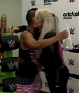 Houston_fans_line_up_to_meet_WWE_superstar_Alexa_Bliss_13.jpeg