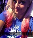 WWE_Snapchat_01.jpg