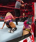 WWE_The_Bump_June_01_1194.jpg