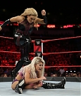 wwe-raw-natalya-e-alexa-bliss-2.jpg