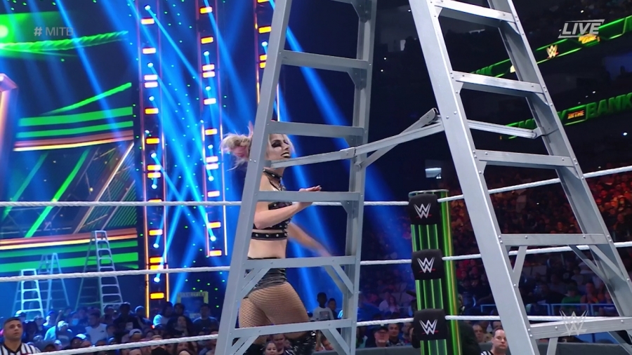 Women_s_MITB_Match_mp40929.jpg