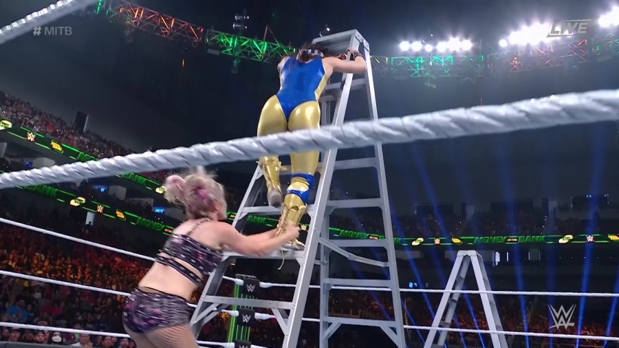 Women_s_MITB_Match_mp41391.jpg